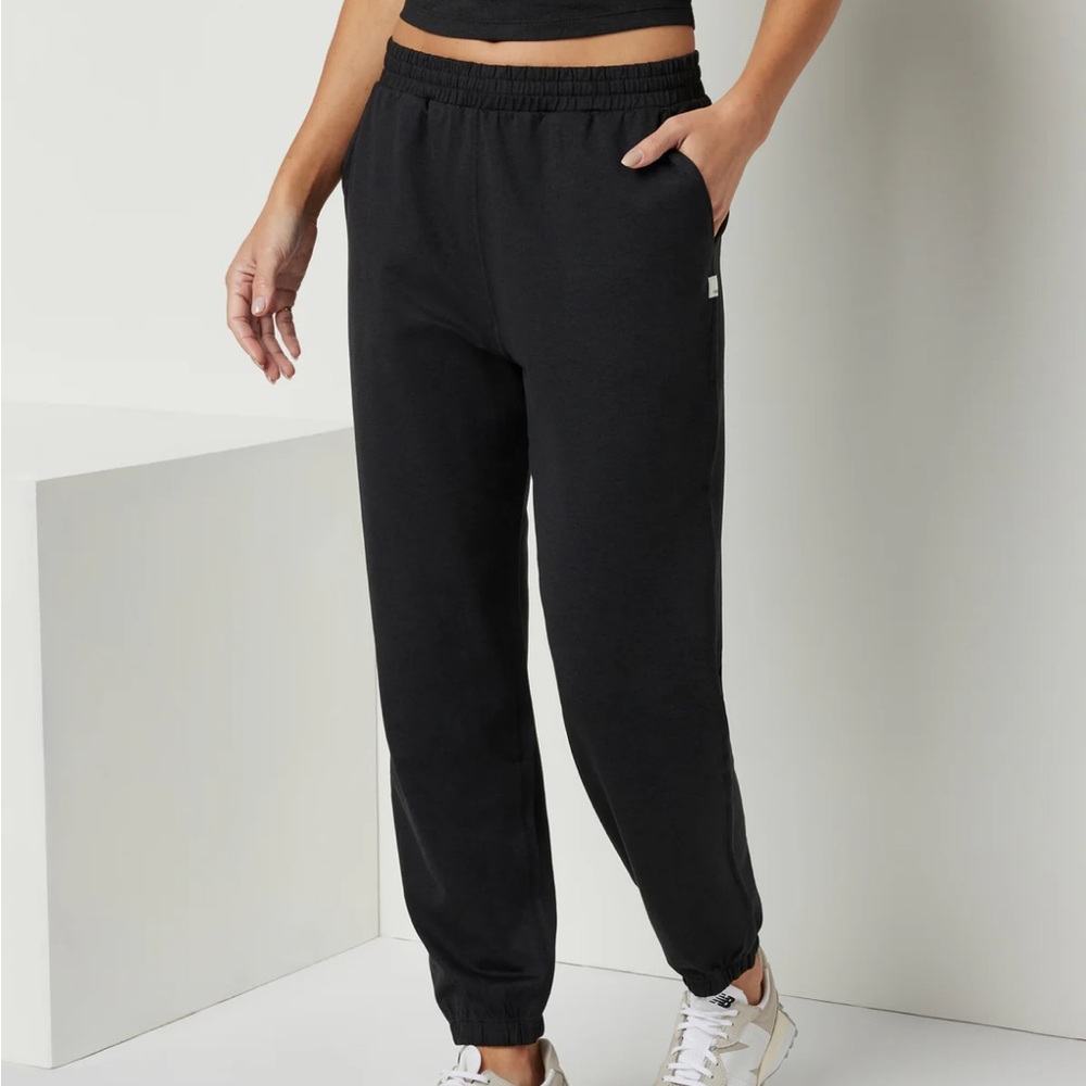 Vuori Women’s Boyfriend Jogger